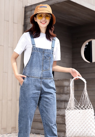 衣饰馨语2019春夏季新款韩版时尚减龄显瘦女士牛仔背带裤+短袖T恤两件套