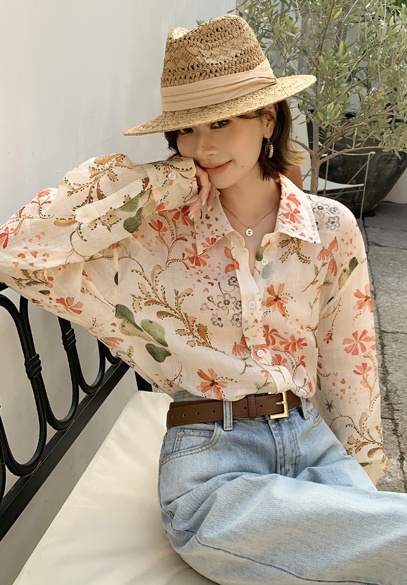 �������